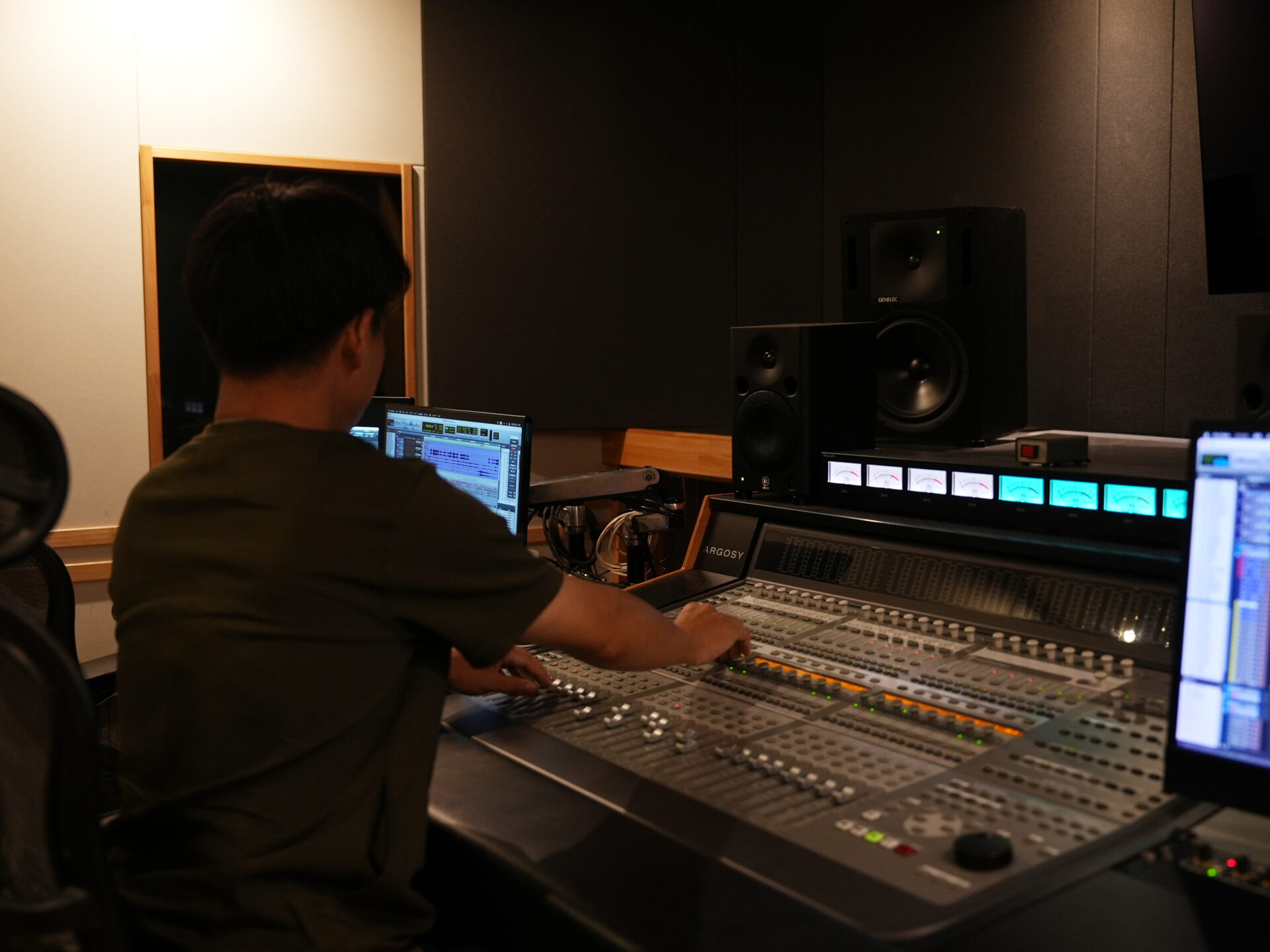 技術とコミュニケーションで広げる──MAミキサーとしての表現の世界